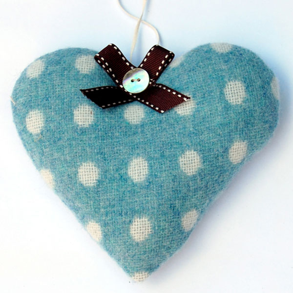 blue spot lambswool lavender heart